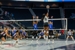 Atlanta Vibe vs Dallas Pulse at Gas South Arena in Duluth, Georgia. Photo by Royce Bussey / Sho'Nuff iMages.